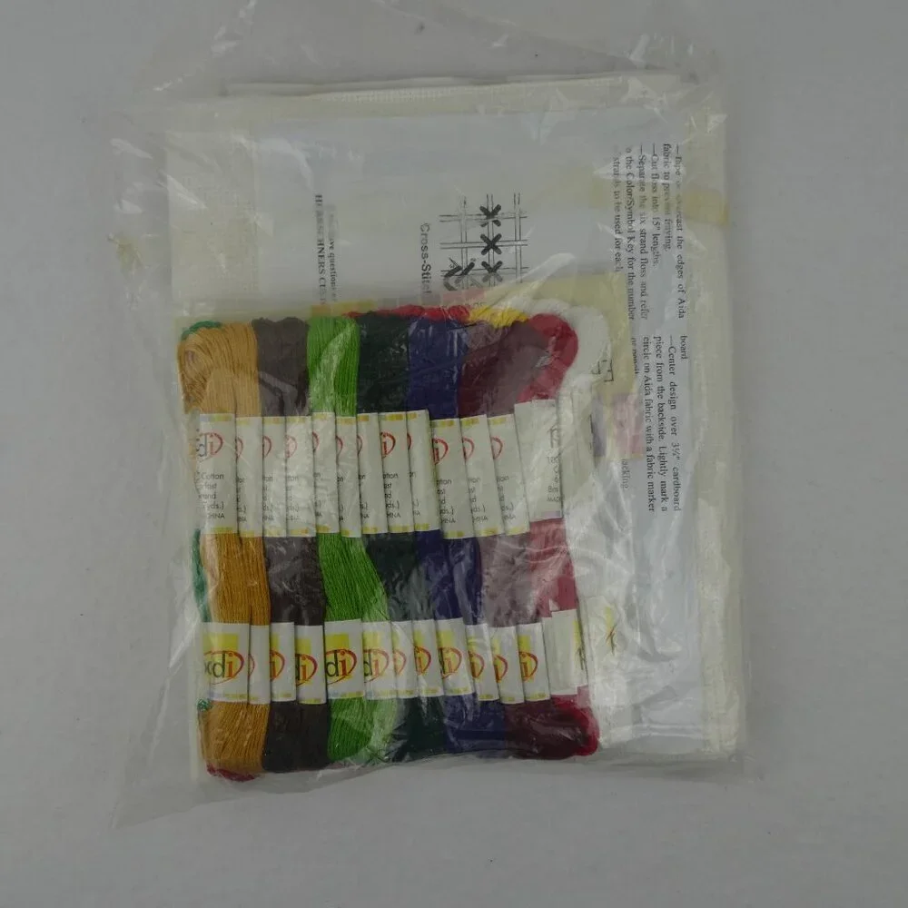 Herrschners Counted Cross Stitch Kit Trim the Tree Ornaments #56-0440 Christmas